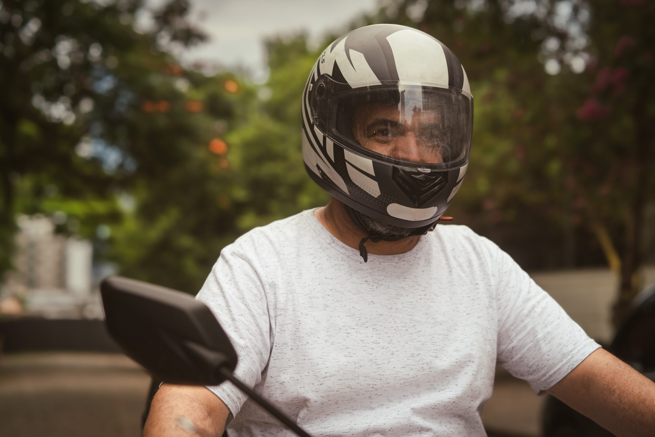 Acessórios para moto: 11 itens para facilitar a sua vida